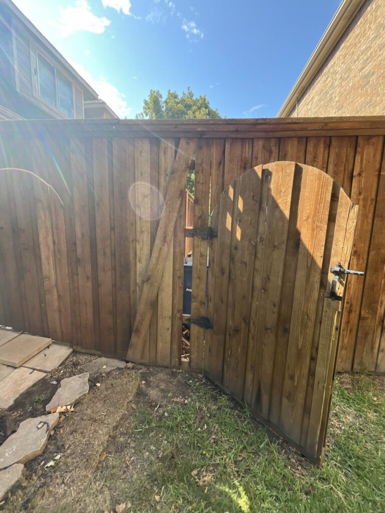 Gate Adjustment & Hinge